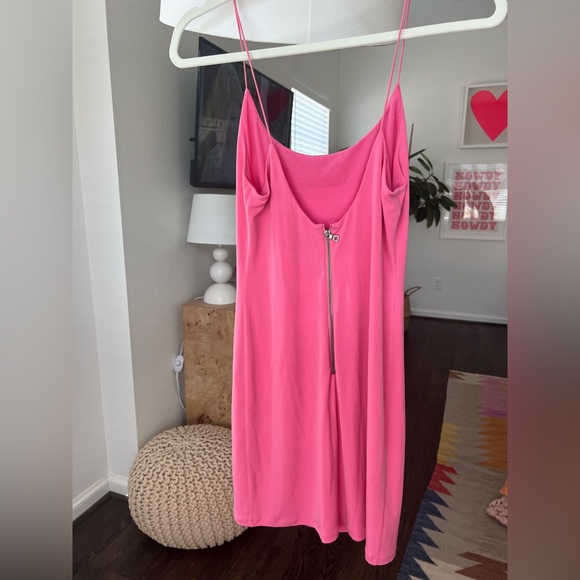 Alice and Olivia Delora Spaghetti Strap Fitted Mini Dress in Calypso Pink - Picture 2 of 4